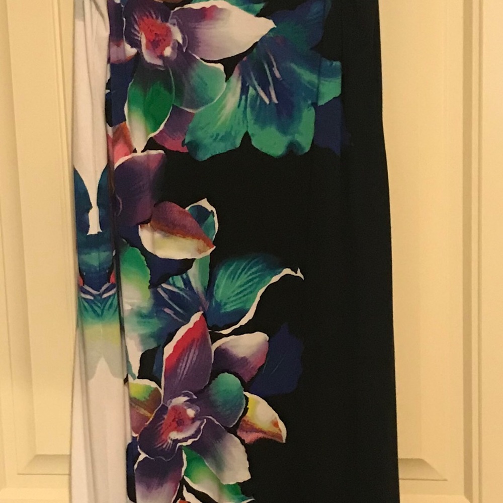 Peter Nygard  Multi color maxi